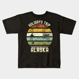 Holidays Trip To Alaska, Family Trip To Alaska, Road Trip to Alaska, Family Reunion in Alaska, Holidays in Alaska, Vacation in Alaska Kids T-Shirt